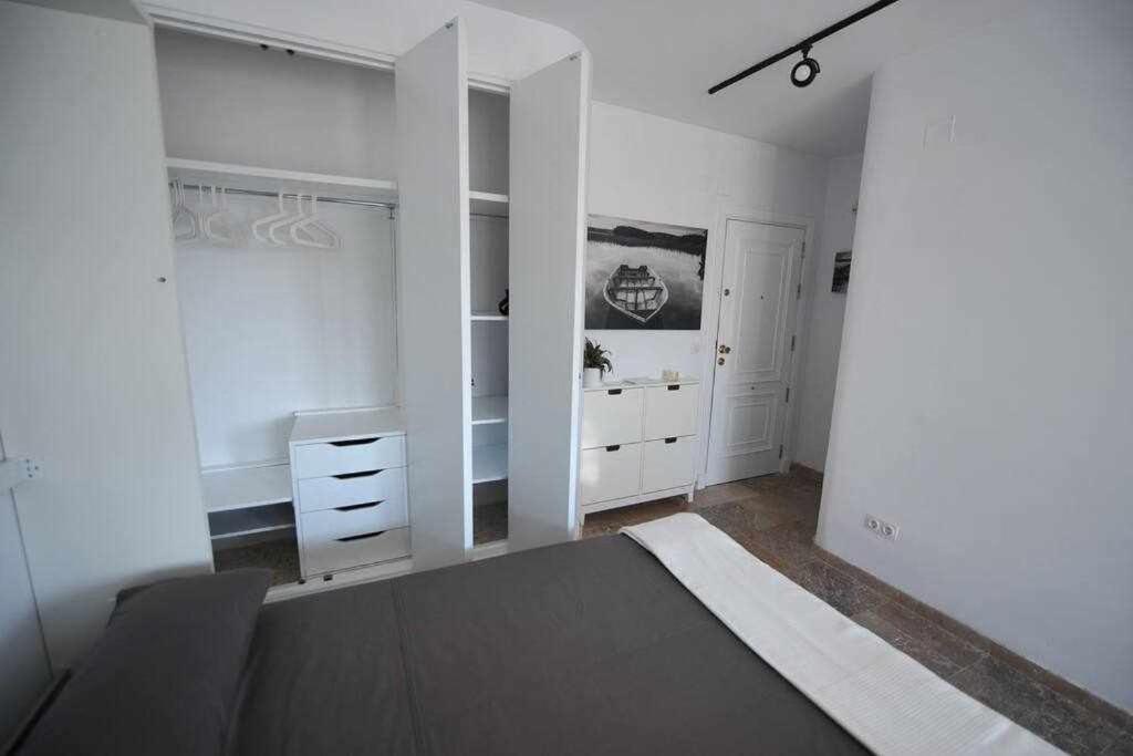 Atico Apartamento Loft Playa Victoria Кадис Экстерьер фото