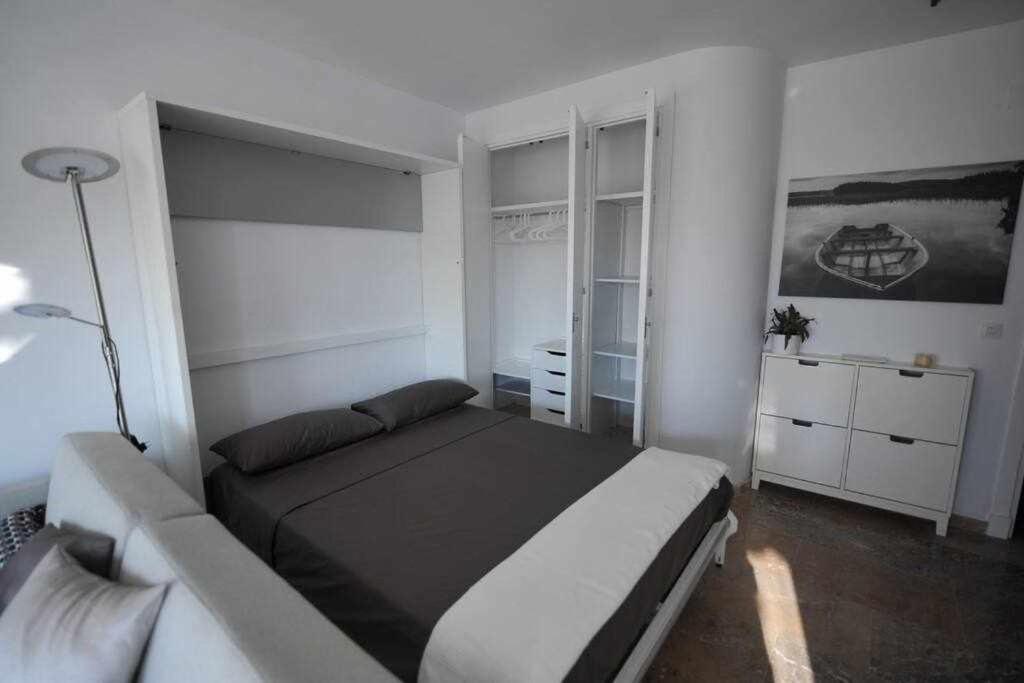Atico Apartamento Loft Playa Victoria Кадис Экстерьер фото