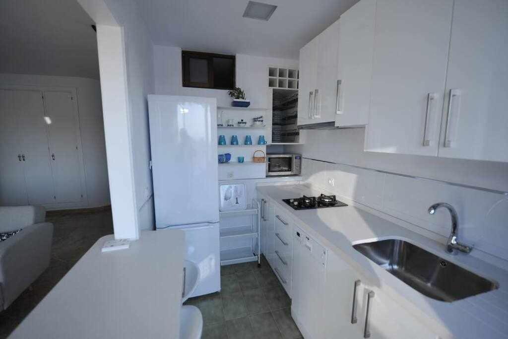 Atico Apartamento Loft Playa Victoria Кадис Экстерьер фото
