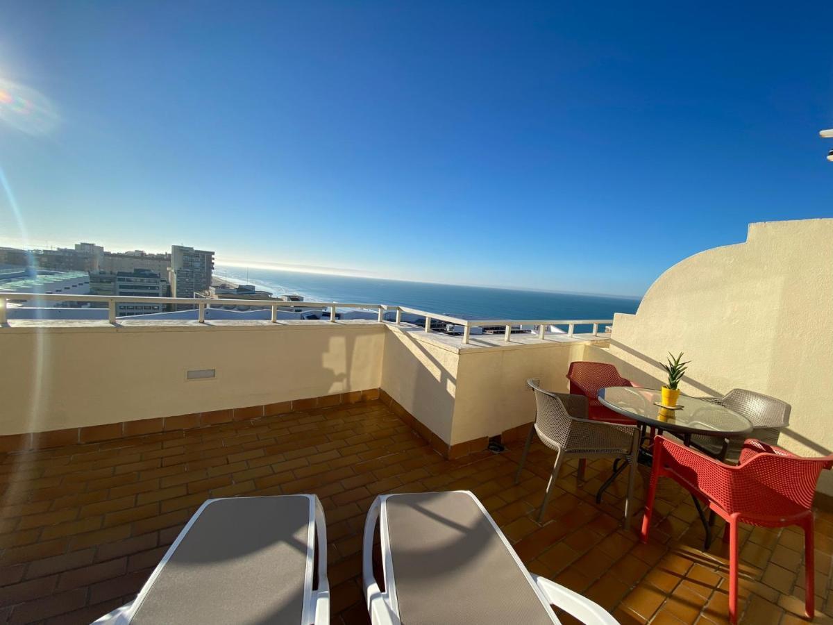 Atico Apartamento Loft Playa Victoria Кадис Экстерьер фото