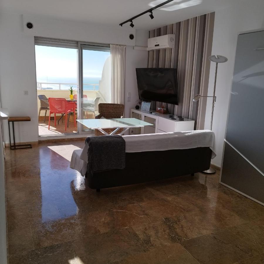 Atico Apartamento Loft Playa Victoria Кадис Экстерьер фото